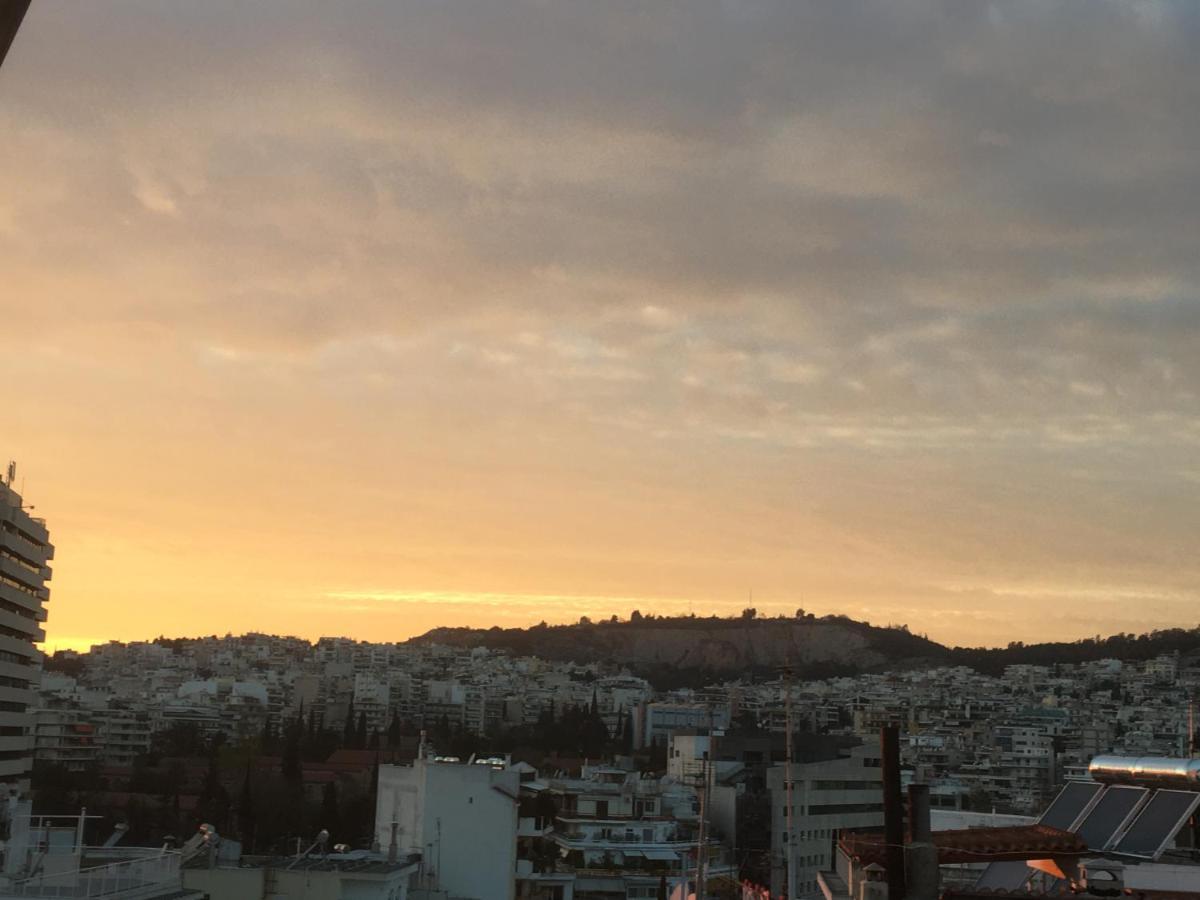 Cozy Apartment Near Metro-Athens View Eksteriør billede