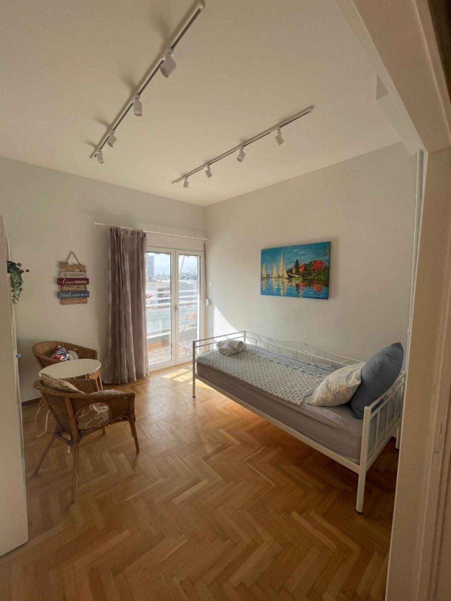 Cozy Apartment Near Metro-Athens View Eksteriør billede