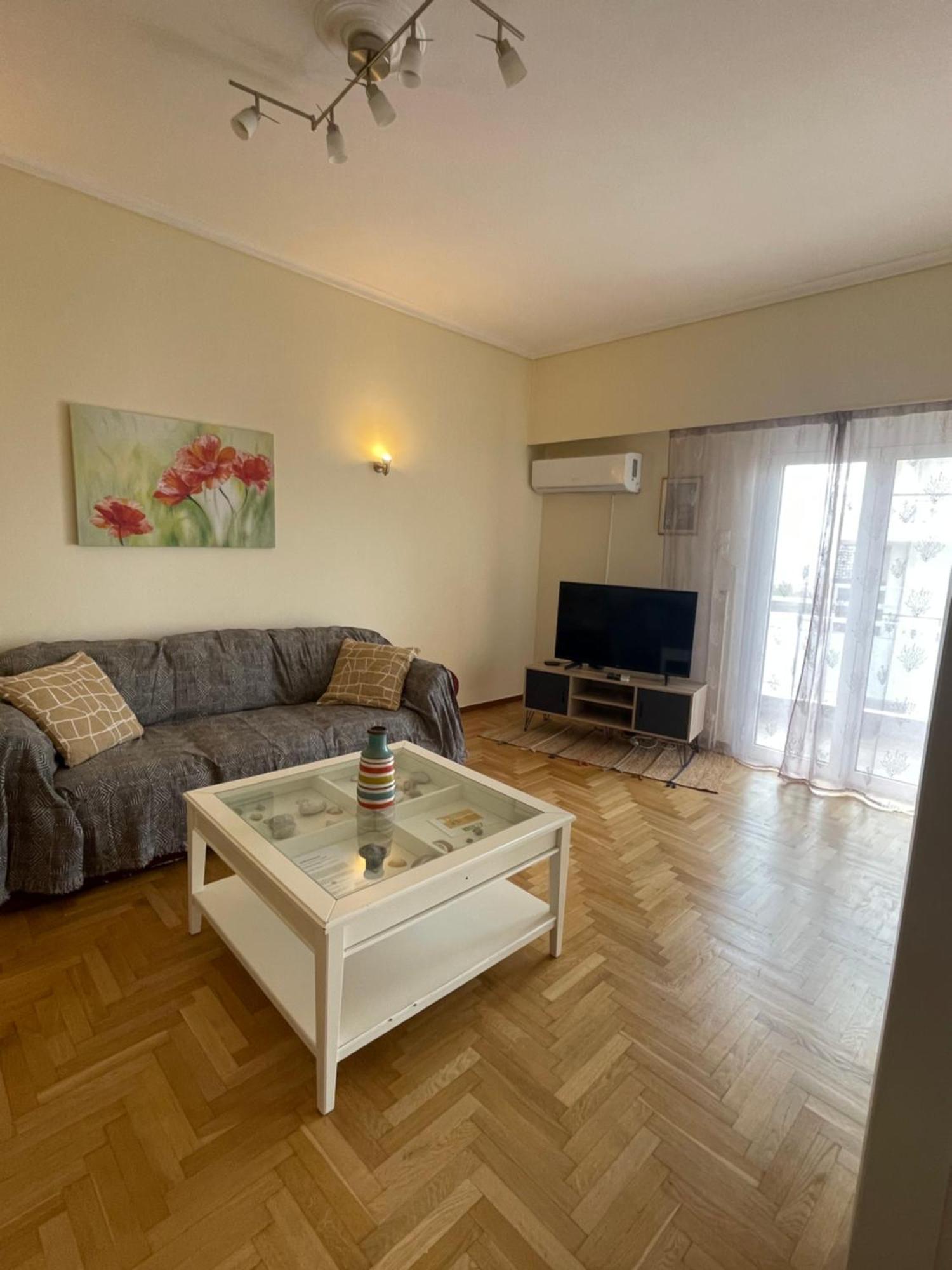 Cozy Apartment Near Metro-Athens View Eksteriør billede